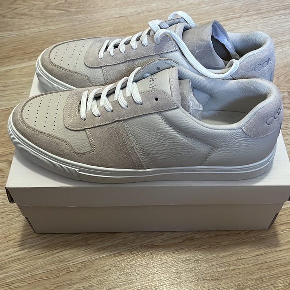 Calvin Klein Men Casual Lace Up Sneakers Ailan Light Natural Leather - Picture 2 of 4